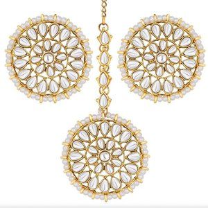 Kundan Beaded Round Earrings with Maang Tikka Set